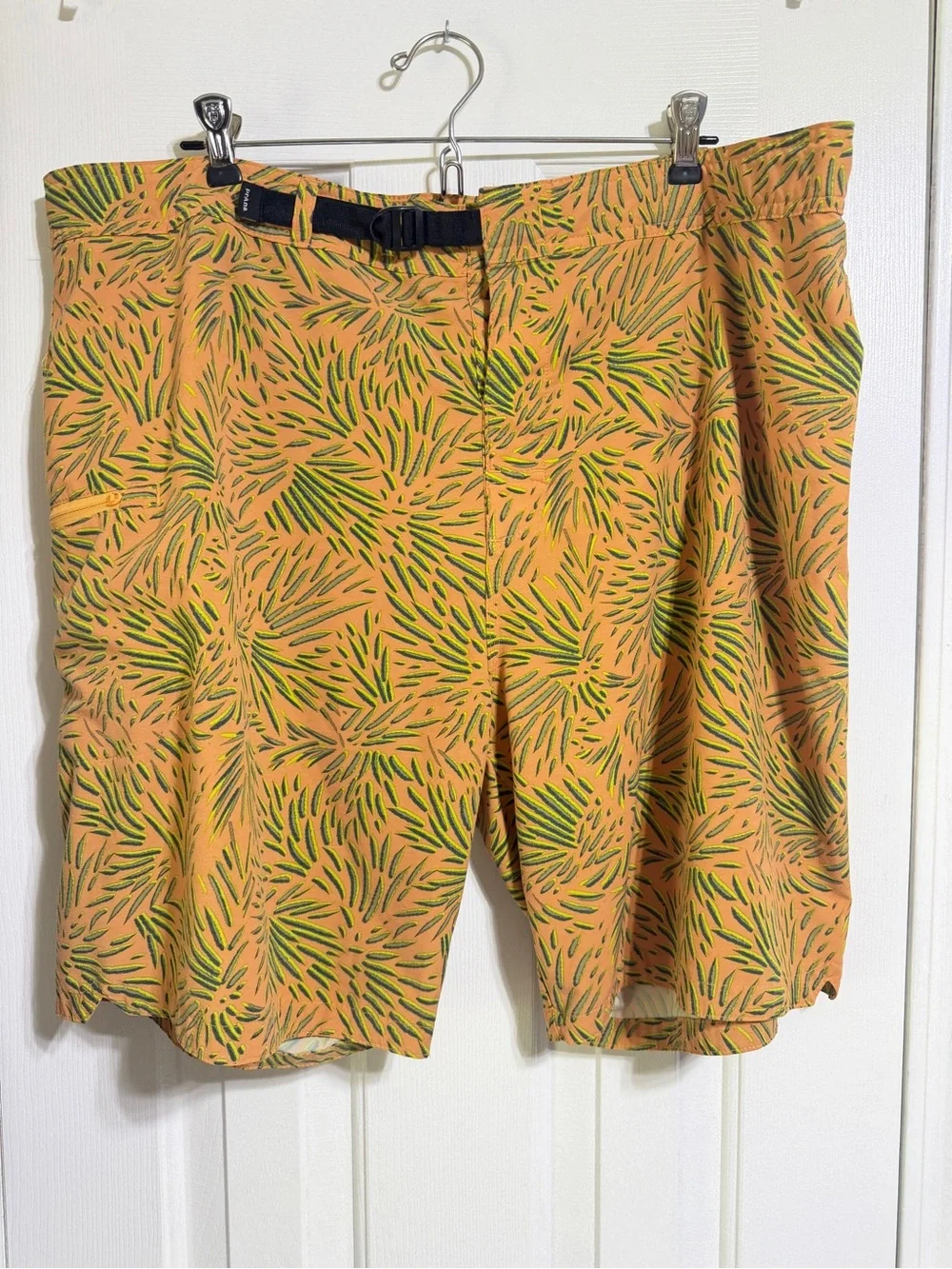 Prana Men's Rock Shock Boardshorts Aura Glow peach swim trunks shorts size 40